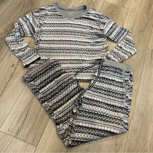 Nautica Gray and Black Patterned Pajama Set